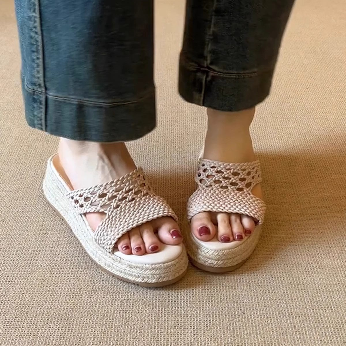 Summer women's straw woven retro soft sole sandals
