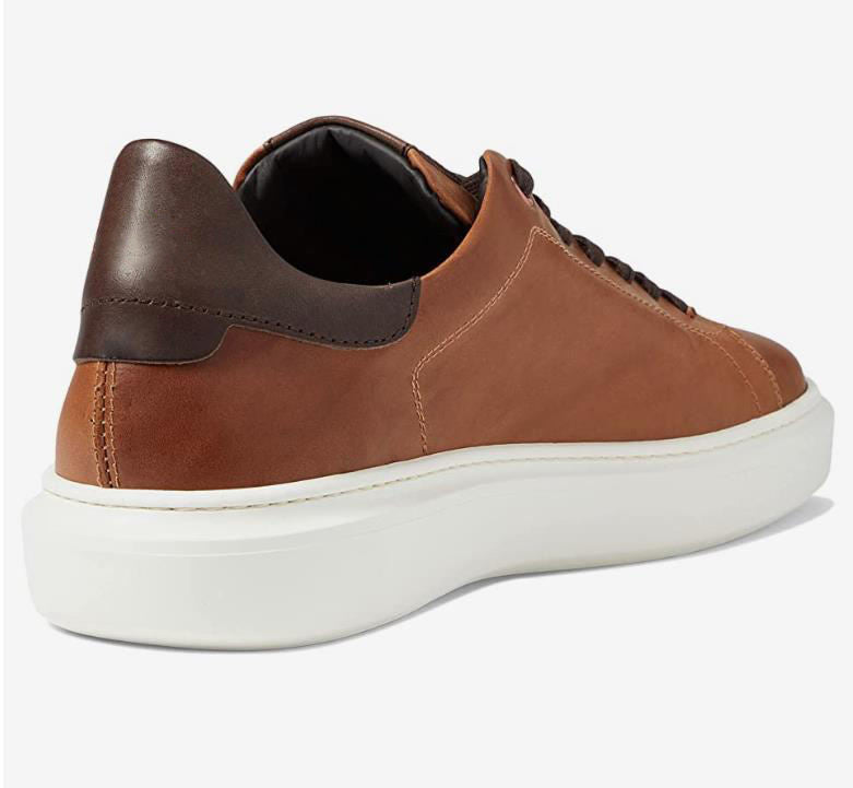 New lightweight women's sneakers