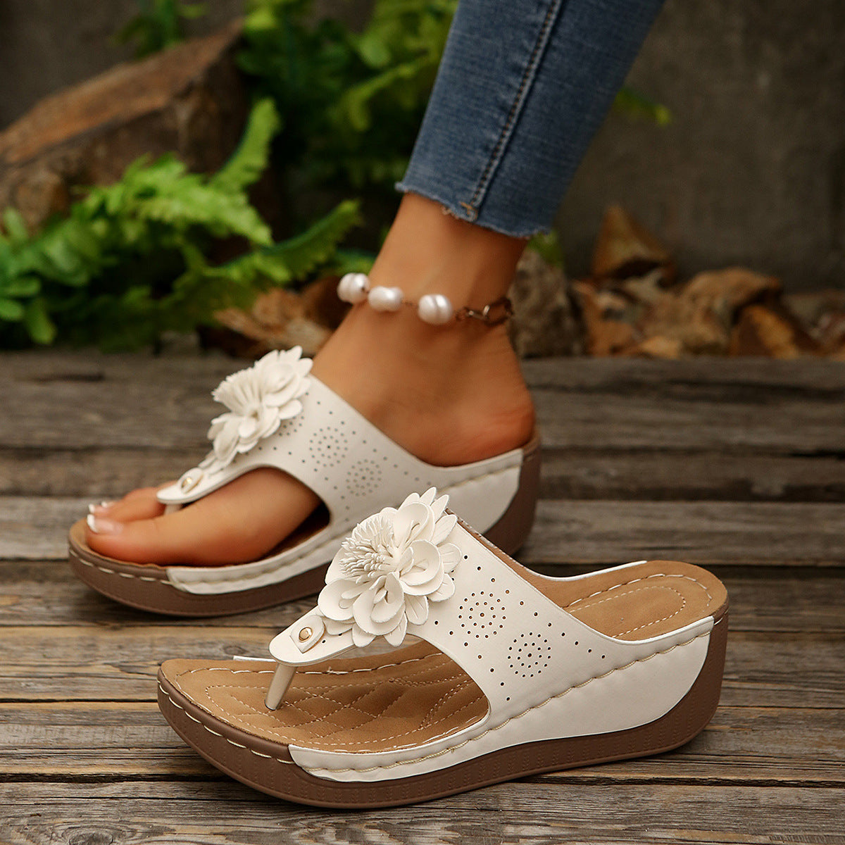 2026 spring and summer women's comfortable beach sandals