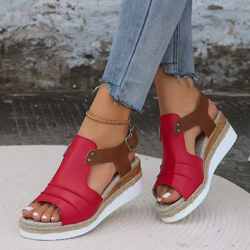 Summer women's new buckle wedge beach sandals